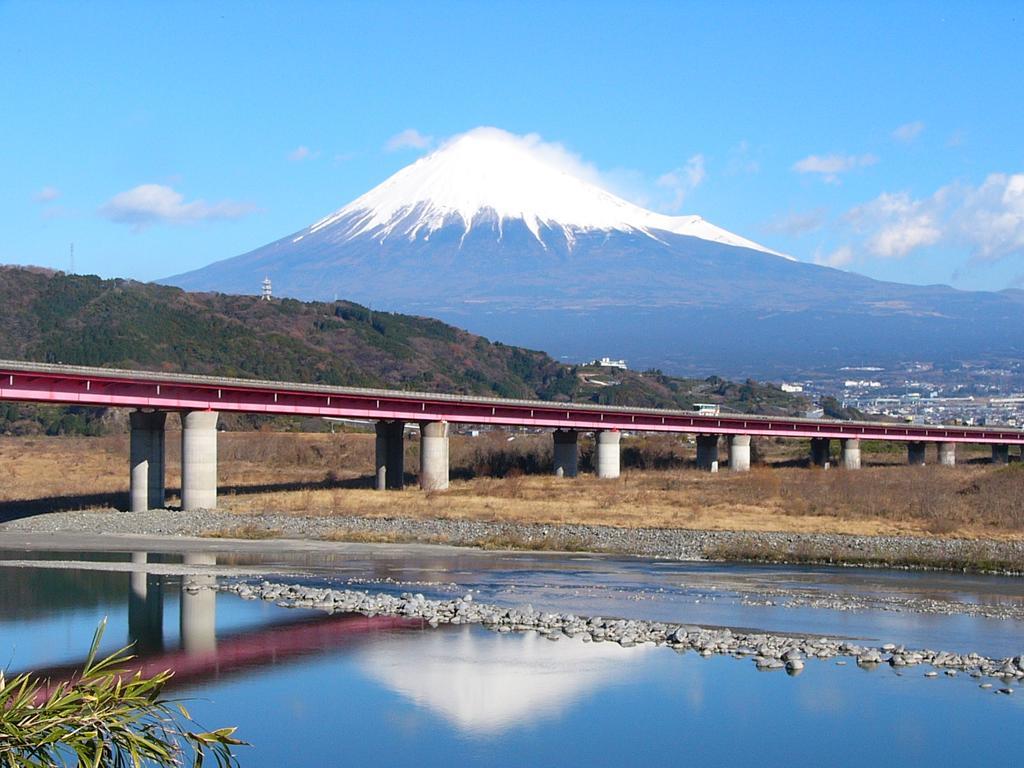 Fuji-Shi Business Hotel Furuiya Ryokan Фудзі Екстер'єр фото